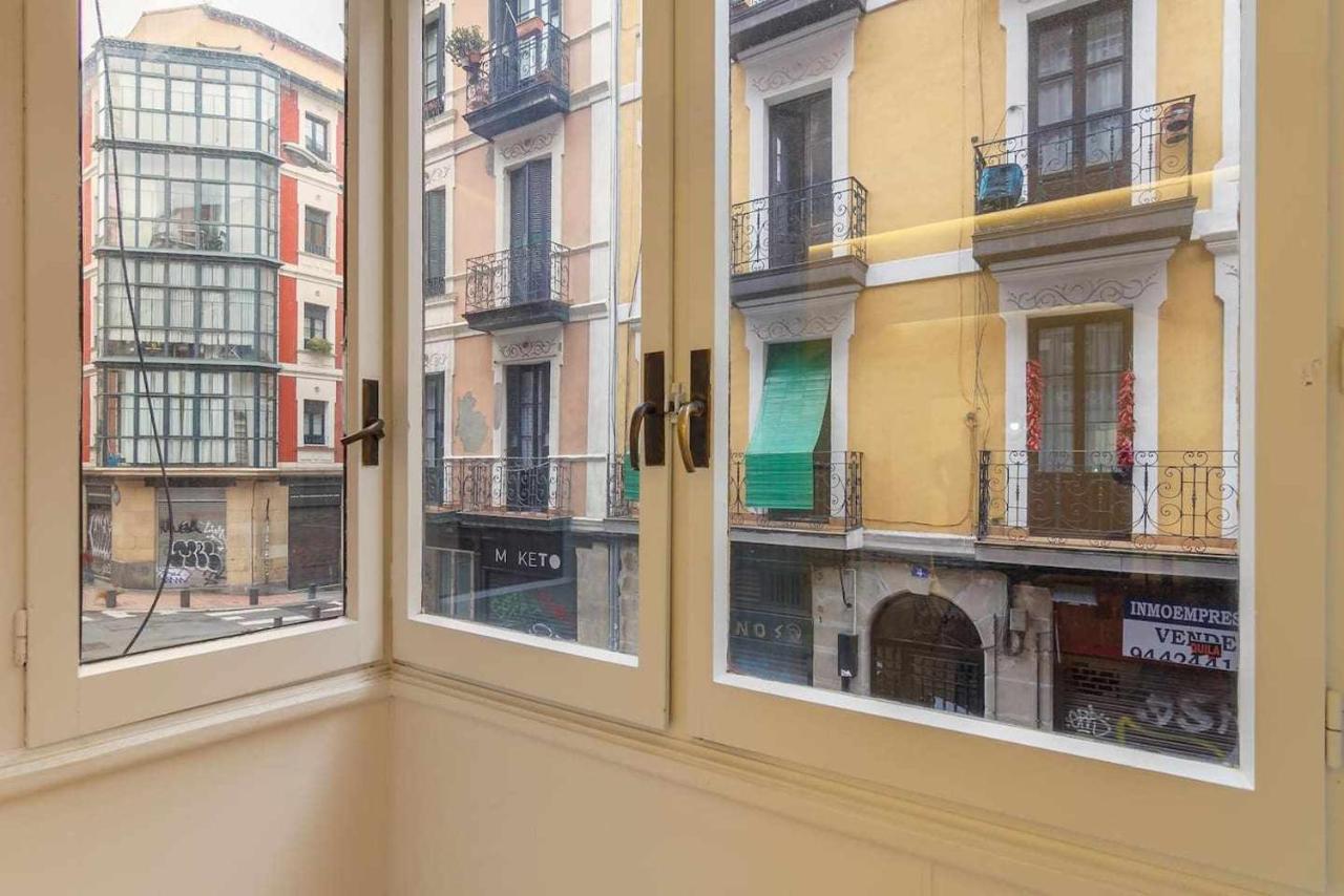 Vivienda Turistica Estilosa En La Zona Vieja Bilbao Zewnętrze zdjęcie