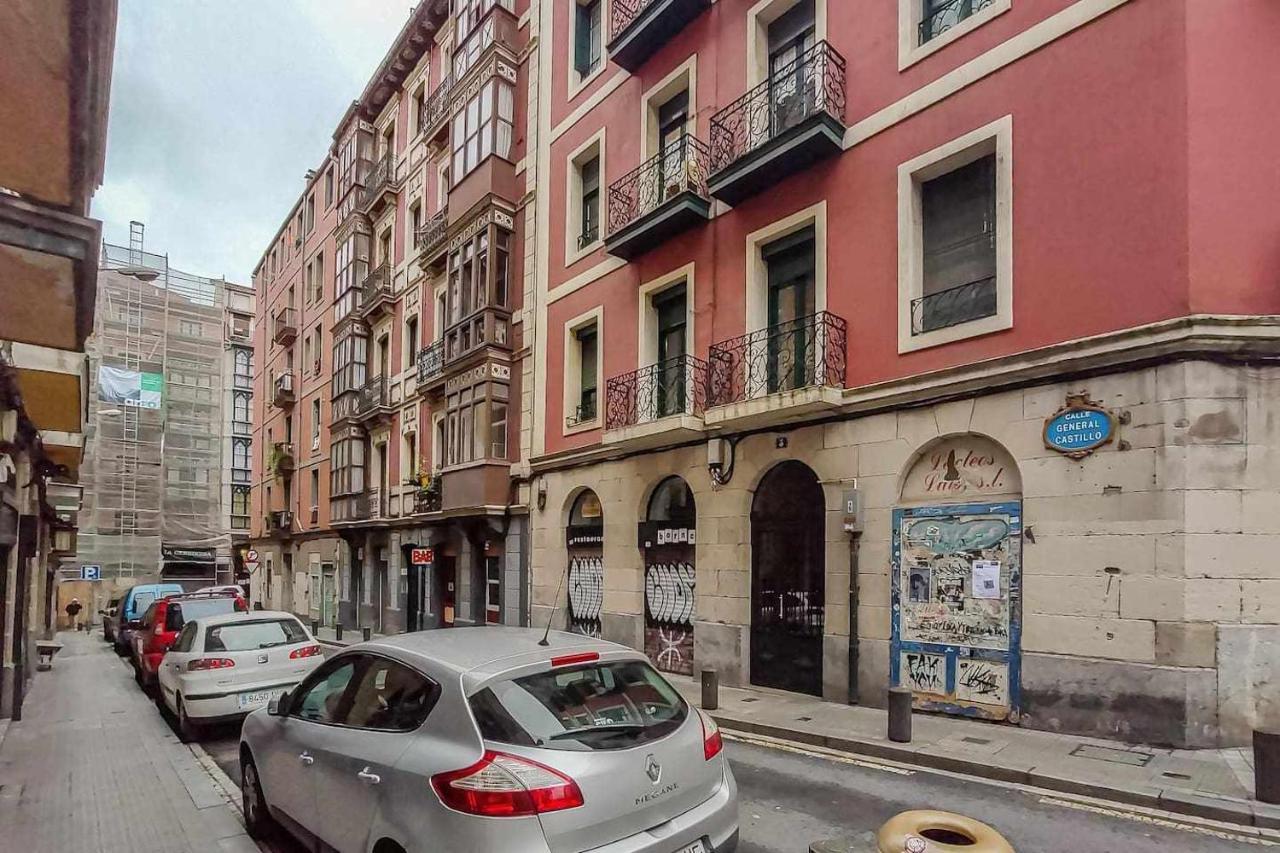 Vivienda Turistica Estilosa En La Zona Vieja Bilbao Zewnętrze zdjęcie