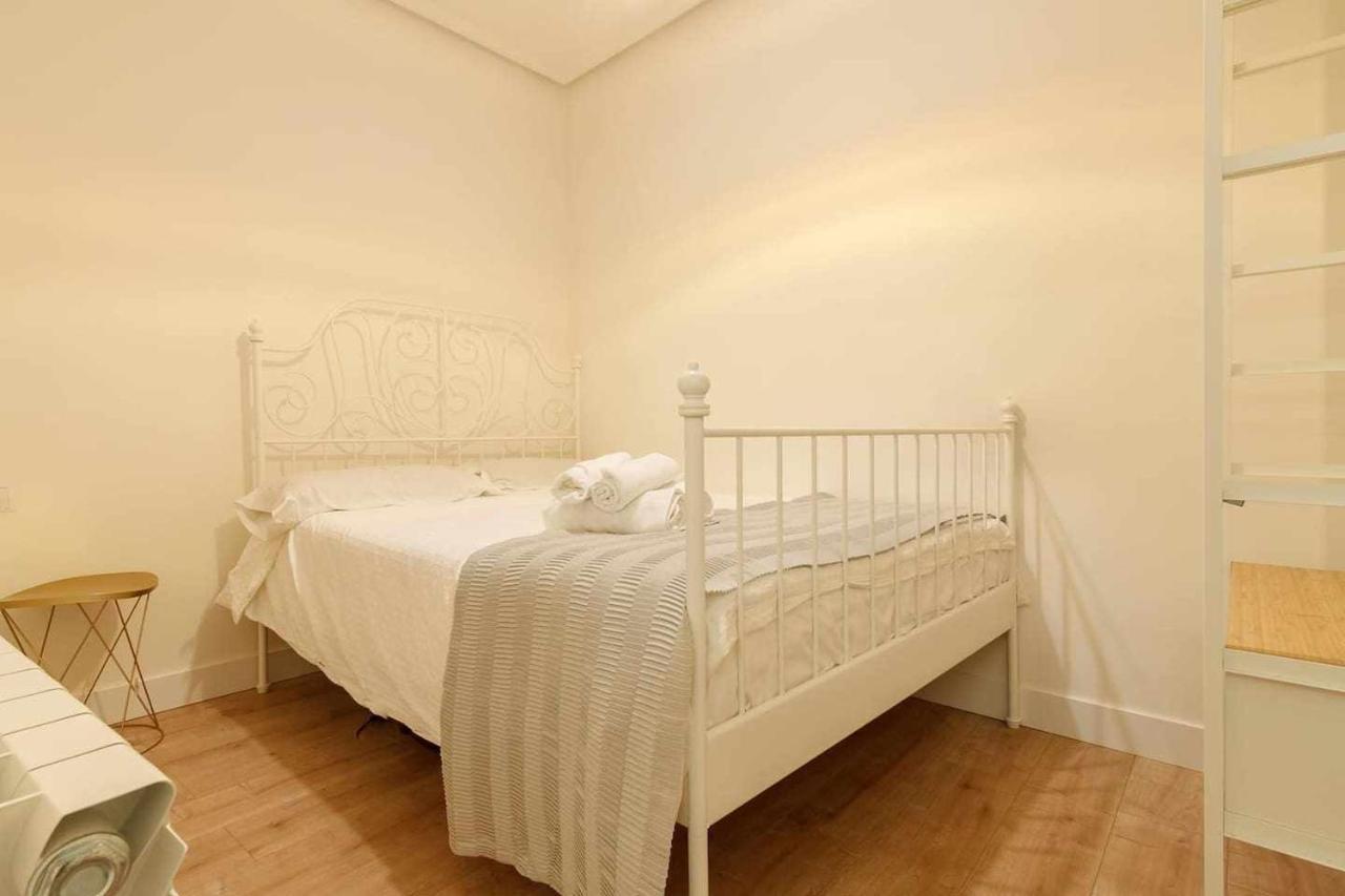 Vivienda Turistica Estilosa En La Zona Vieja Bilbao Zewnętrze zdjęcie